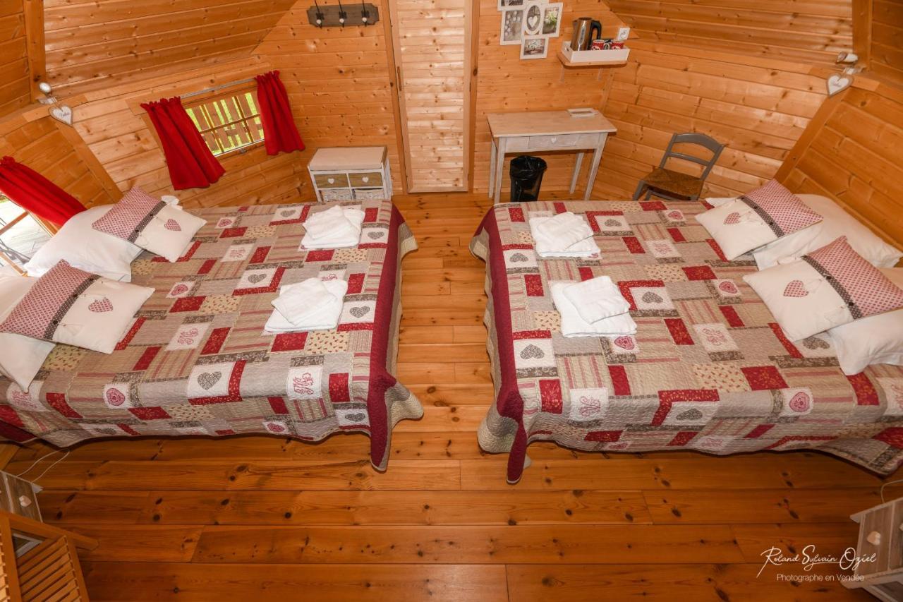 Domaine De La Courillere Bed & Breakfast Le Boupère Екстериор снимка